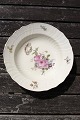 Frisenborg med 
guldkant 
porcelæn, dybe 
tallerkener 
22cm