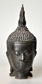 Orientalsk 
Buddha figur af 
bronze, 19./20. 
årh.