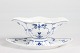 Stari Antik 
presents: 
Royal 
Copenhagen
Blue Fluted 
Plain
Sauce boat no. 
1/202