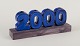 L'Art 
præsenterer: 
Lisa 
Larson for 
K-Studion, 
Gustavsberg, 
Sverige.
”Millenium 
2000” lysestage 
af stentøj til 
...