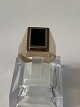 Antik Huset 
presents: 
Men's gold 
ring with black 
Onyx, 8 carat,
Size: 63.