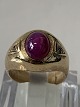 Antik Huset 
presents: 
Gold ring 
with red stone 
and diamonds, 
14 carat Gold.
Size: 60.