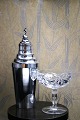 Old cocktail 
shaker from the 
60s in 
silver-plated 
metal ...