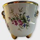 Urtepotteskjuler 
med blomster
175kr