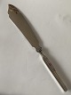 Lagkage kniv 
Ballerina 
Sølvplet
Længde. 28,6 
cm