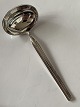 Sovseske 
Ballerina 
Sølvplet 
Sauceske
Længde. 17,8 
cm