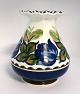 Aluminia. 
Fayencevase. 
Modell 223 / 
311. Höhe 15 
cm.