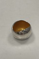 Danam Antik 
præsenterer: 
Georg 
Jensen Sterling 
Sølv Saltkar 
med Gul Emaje 
af Søren Georg 
Jensen No. 1067