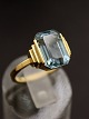 18 karat art 
deco guld ring  
med aquamarine