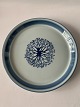 Mistelten, Kage 
/ 
Sildetallerken. 
Desiree
Måler 18 cm.