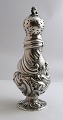 Michelsen. Sølv 
sukkerstrøbøsse 
(830). Højde 24 
cm. ...