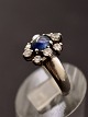 Sterling sølv 
ring  med 
cabochon sleben 
safir