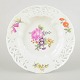 L'Art presents: 
Royal 
Copenhagen
Deep plate, 
early 20th 
century.
