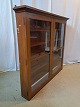 Antik Pjot præsenterer: Vitrineskab Kr. 3200,-