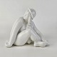 Kinnerup Antik & Porcelæn præsenterer: Dahl Jensen figurSiddende pige1200