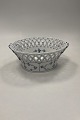Danam Antik præsenterer: Royal Copenhagen Musselmalet helblonde Frugtkurv No. 1052