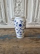 Karstens Antik præsenterer: B&G Sommerfugl Kipling med guldkant vase No. 201