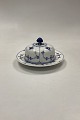Royal Copenhagen Musselmalet Riflet Smørskål No. 4