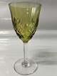 Serges, mosgrønt hvidvinsglas.Val Saint Lambert GlasHøjde: 15 cm.