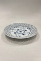 Danam Antik præsenterer: Royal Copenhagen Musselmalet Helblonde Tallerken No. 638