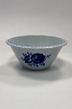 Danam Antik præsenterer: Royal Copenhagen Tranquebar Ny Form Serveringsskål No. 2833