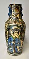 Pegasus – Kunst - Antik - Design præsenterer: Persisk vase, 19. årh. Qajar keramik.