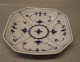 Klosterkælderen præsenterer: 231-1 Sættefad, firkantet 18 cm Kongelig Dansk Porcelæn Musselmalet