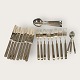 Moster Olga - Antik og Design præsenterer: GenseStålbestikSamlet 350kr