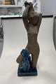 Danam Antik præsenterer: Royal Copenhagen Johnannes Hedegaard Figur "Efter Badet" No 21811