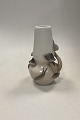 Danam Antik præsenterer: Royal Copenhagen Art Nouveau Vase med Snegl og Svampe No. 302/192