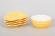 L'Art præsenterer: Aluminia, sæt med fire små assietter og en skål.