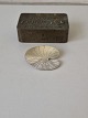 Karstens Antik præsenterer: Hermann Siersbøl vintage broche i sterlingsølv udført som åkandeblad