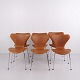 Osted Antik & Design præsenterer: Sæt af 6 Arne Jacobsen Syver Stole i Cognac Elegance Læder med Kromstel for ...