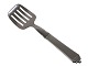 Antik K præsenterer: Georg Jensen Pyramide sterling sølvSildegaffel 15,4 cm.