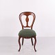Osted Antik & Design præsenterer: Antik Stol i Mørkt Træ med Grøn Polstring ca. 1860–1880