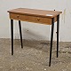 Kinnerup Antik & Porcelæn præsenterer: Entrebord i teak 60 cm