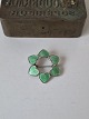Karstens Antik præsenterer: Volmer Bahner vintage hjerte broche i sterlingsølv og grøn emalje