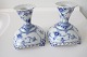 Adagio præsenterer: Kgl. Porcelæn - helblonde lysestager. #1/1138.