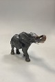 Danam Antik præsenterer: Royal Copenhagen Figur - Elefant No. 1771