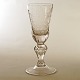 Aabenraa Antikvitetshandel præsenterer: Pragtpokal dekoreret med dobbelt våbenskjold. Ca. år 1760. H: 23cm