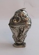 Lundin Antique præsenterer: Ambrosius Jørgensen, København. Sølv Hovedvandsæg. Højde 7 cm. Produceret 1772.