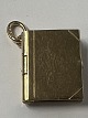 Antik Huset præsenterer: 14 karat guld. Bog.Charms / Vedhæng.Højde 1,9 cm.