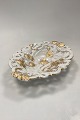 Danam Antik præsenterer: Meissen gennembrudt Porcelænsfad med blomsterdekoration og guld