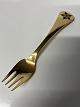 Antik Huset præsenterer: Georg Jensen Års gaffel 1984, Kragefod, sterlingsølv.Længde 14,8 cm.
