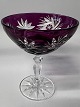 Antik Huset præsenterer: Rømer Glas Likør skål Aubergine.Højde 9,5 cm.