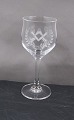 Antikkram præsenterer: Frimurerglasbourgogne krystalglas dekoreret med akaciegrene samt symboler