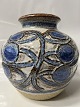 Antik Huset præsenterer: Bornholmsk keramik, Søholm, kugle vase.Højde 21 cm.