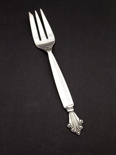 GJ Acanthus cake fork