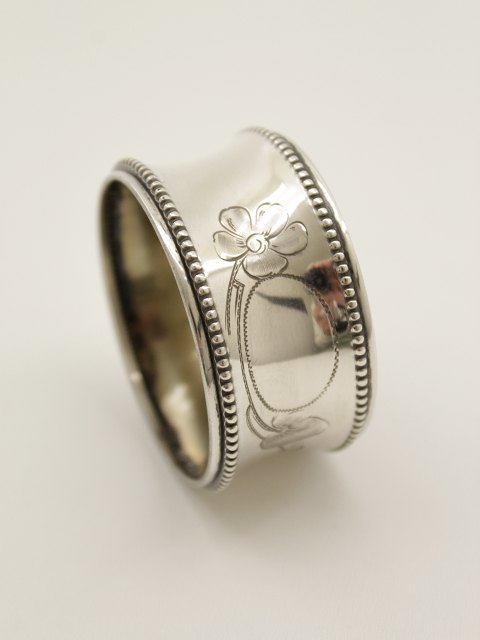 830 silver napkin ring sold