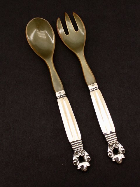 Georg Jensen Acorn salad cutlery 18 cm. stamp before 1930